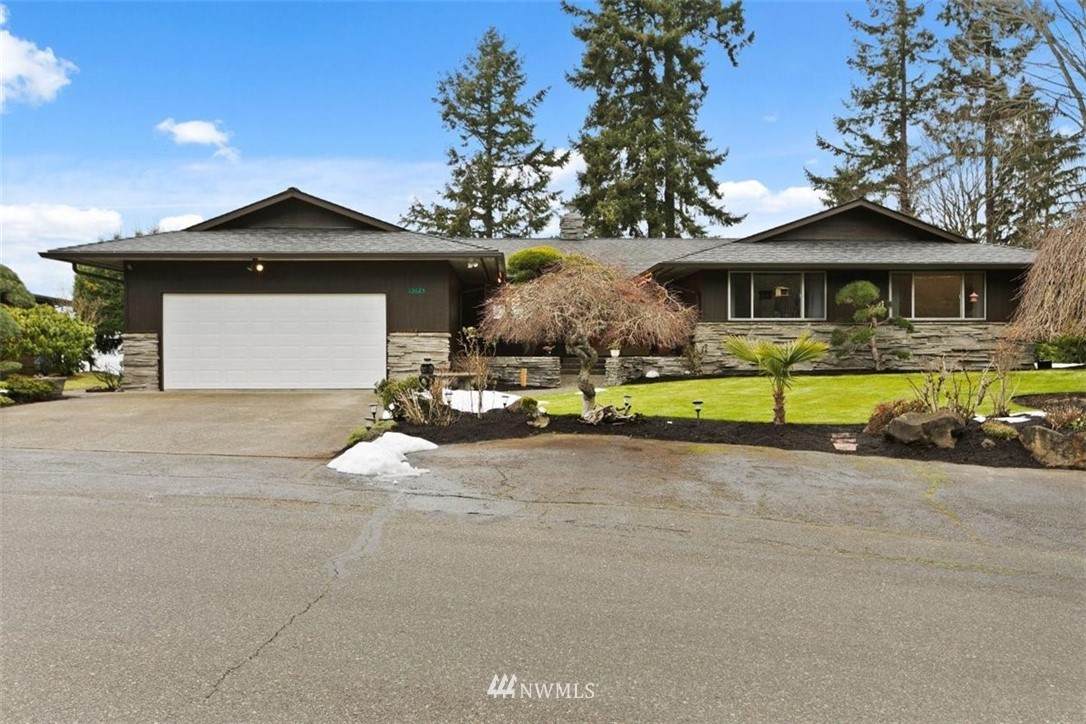 13625 18th Avenue - Photo 1