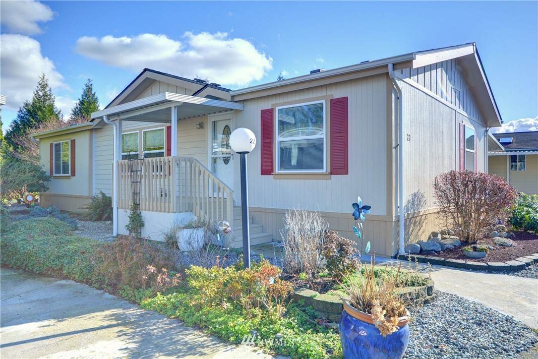 14727 43rd Avenue - Photo 1
