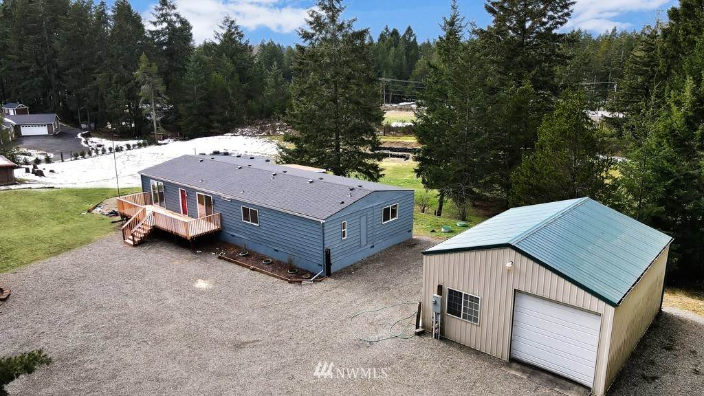 1640 J H Road - Photo 1