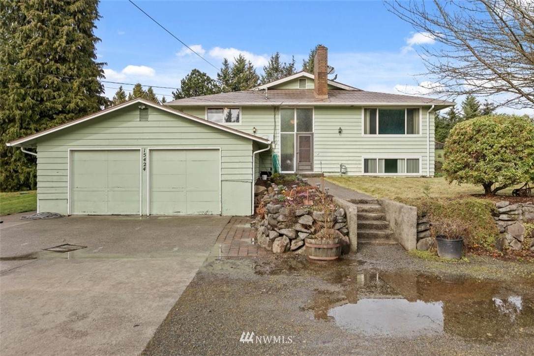 15424 240th Street - Photo 1