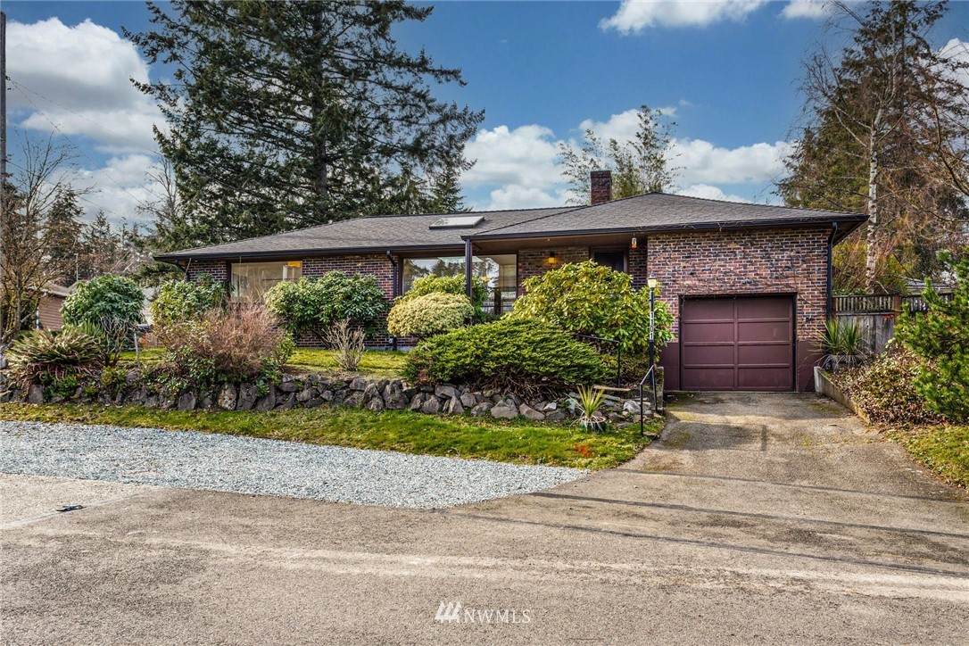 1101 Arondale Drive - Photo 1