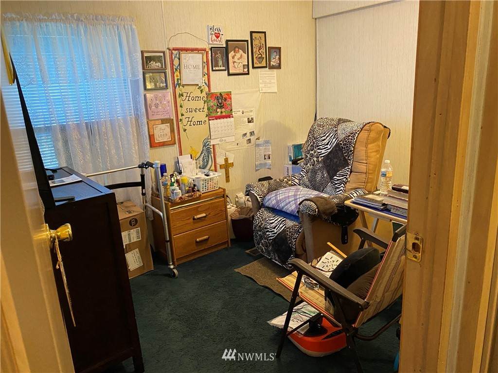 4205 Auburn Way - Photo 1