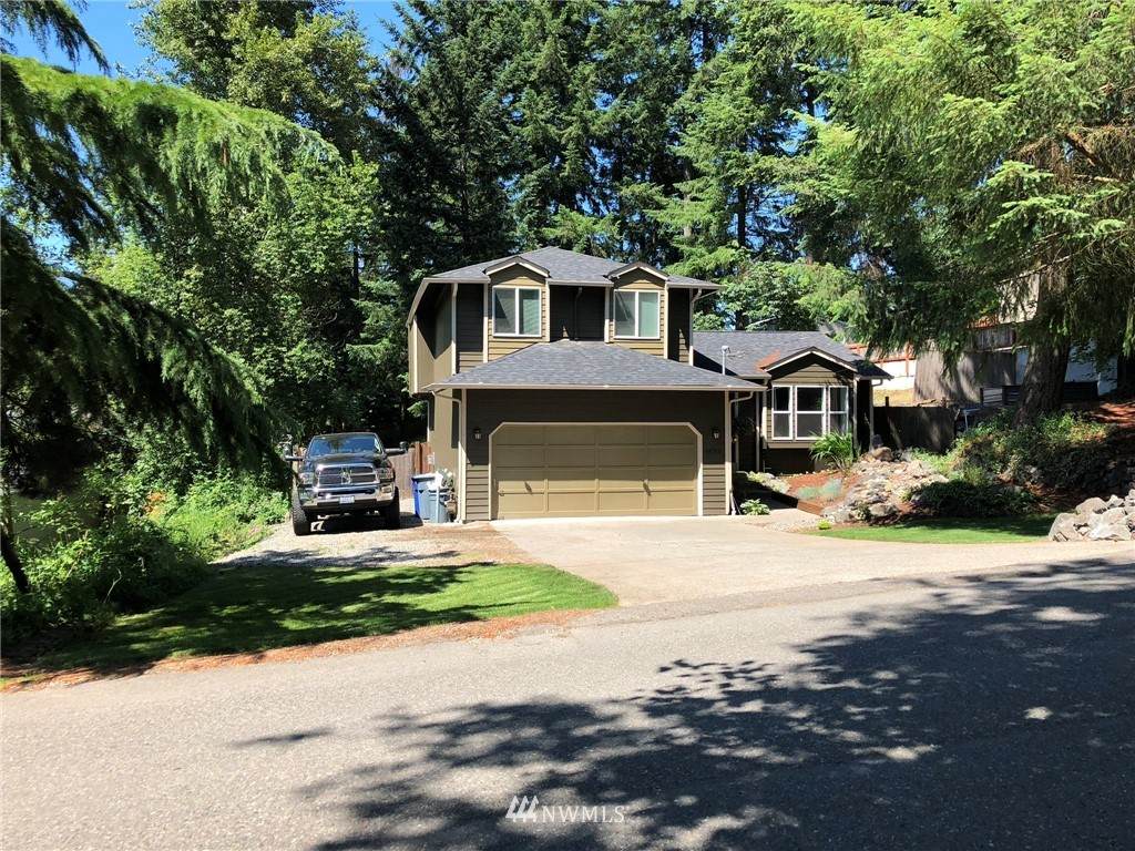 18712 65th Street - Photo 1