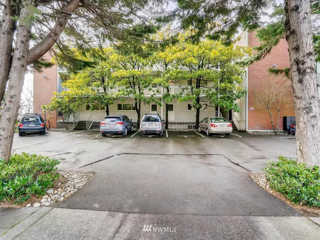 2703 Boylston Avenue - Photo 1