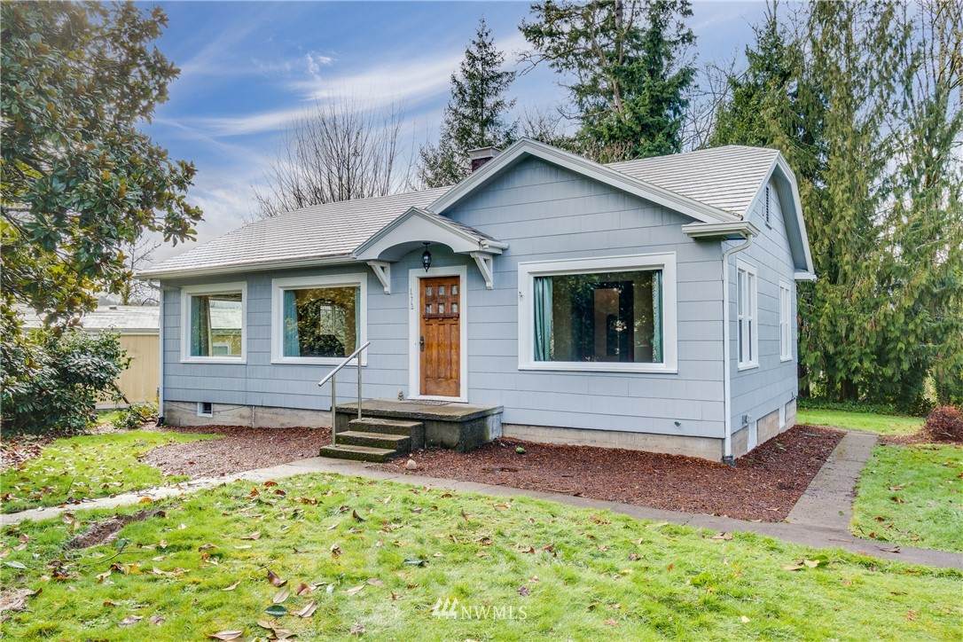 173 Pioneer Avenue - Photo 1