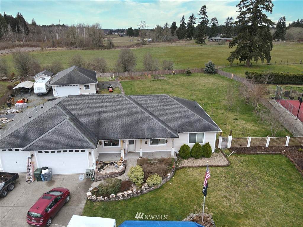 6427 264th Street - Photo 1