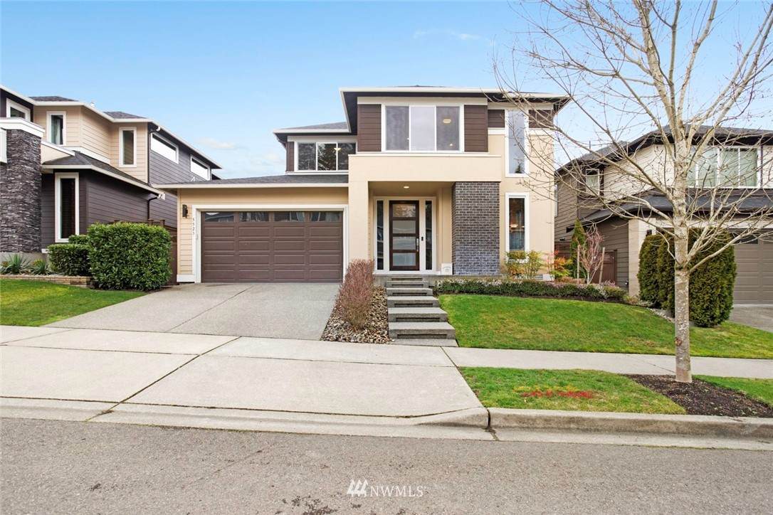 5523 Franklin Avenue - Photo 1