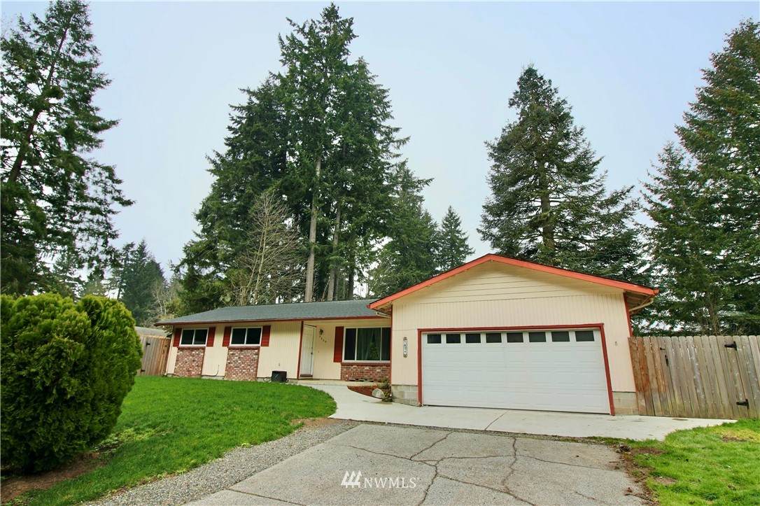 3629 Surrey Drive - Photo 1