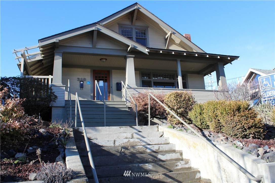 216 Mission Street - Photo 1
