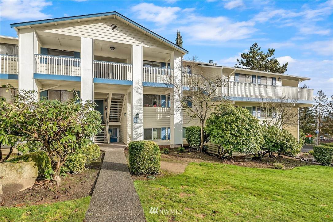 12906 8th Avenue - Photo 1