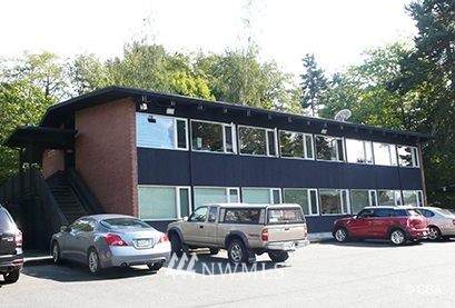 7834 32nd Street - Photo 1