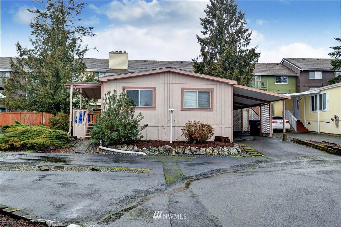 5900 64th Street - Photo 1