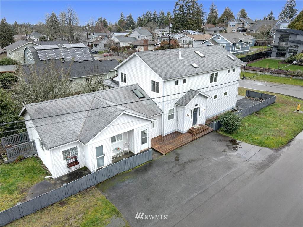 4104 102nd Street - Photo 1