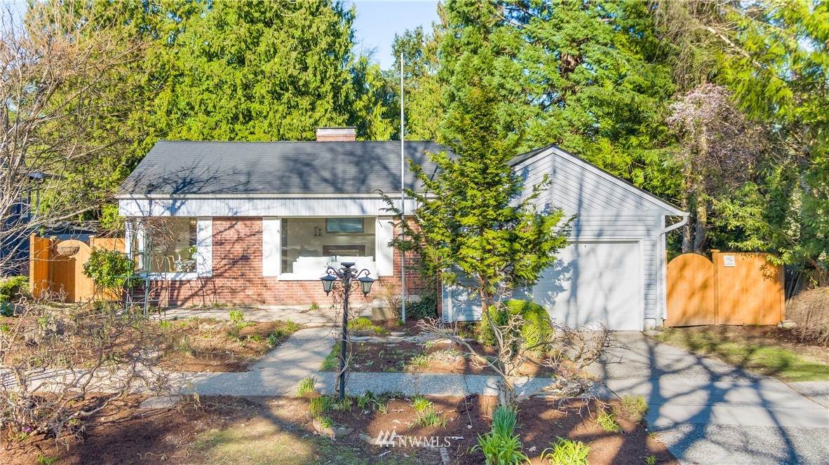 4076 87th Street - Photo 1