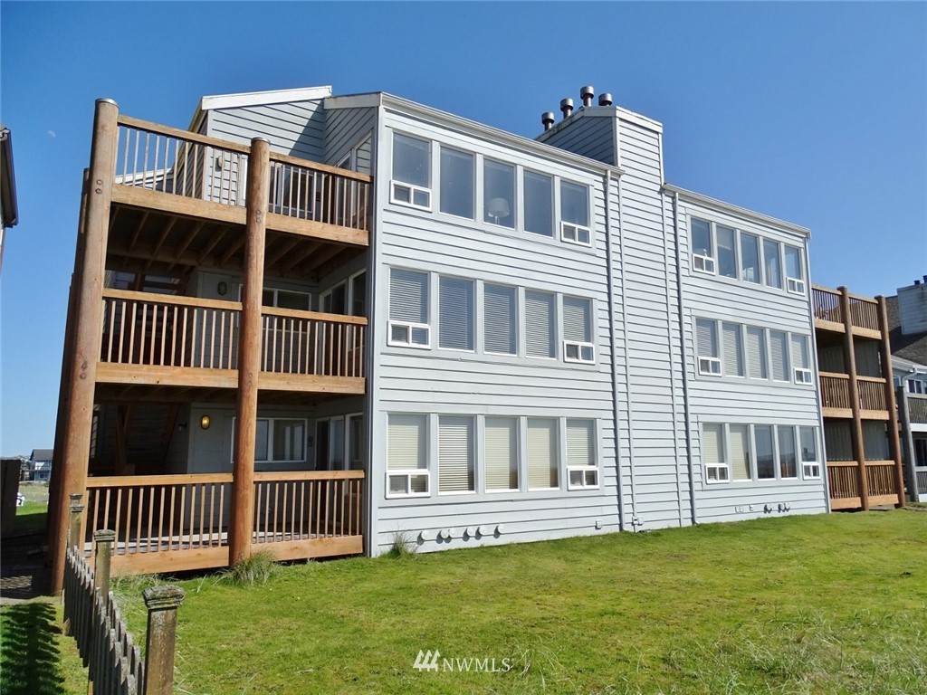 1407 Ocean Shores Boulevard - Photo 1
