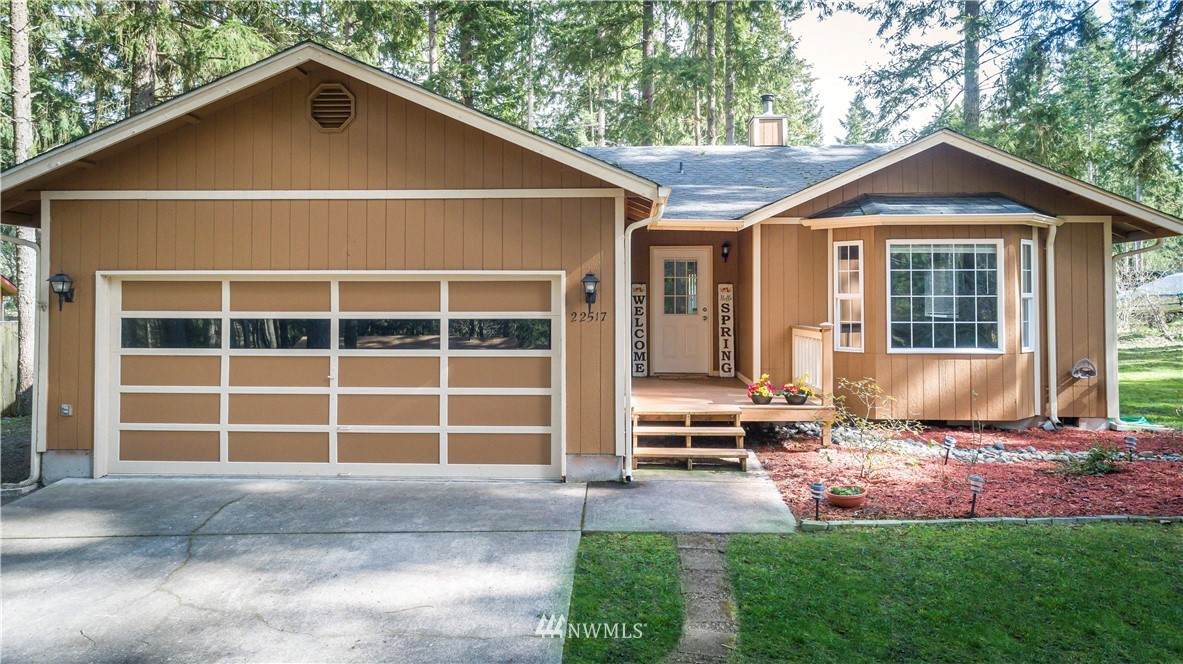 22517 Clear Lake Boulevard - Photo 1