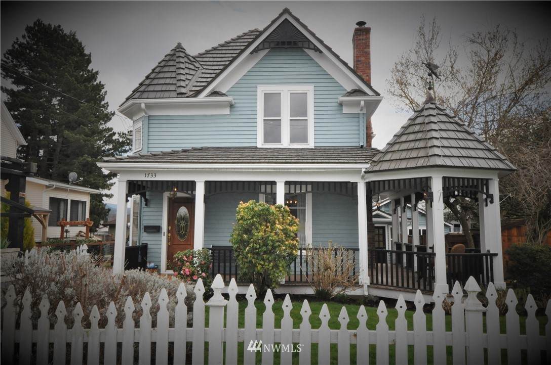 1733 Marion Street - Photo 1