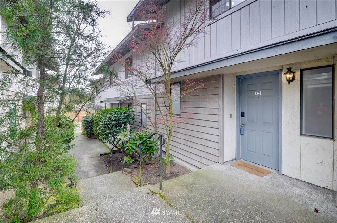 19230 15th Avenue - Photo 1