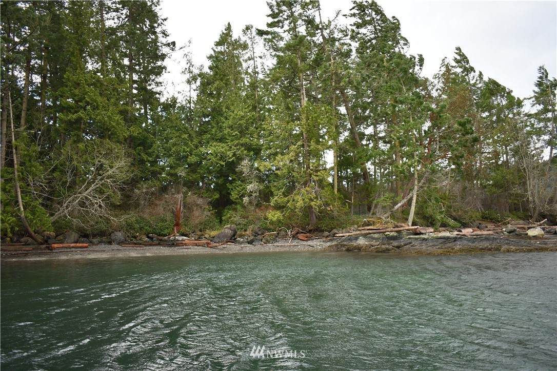 685 Broken Point Road - Photo 1