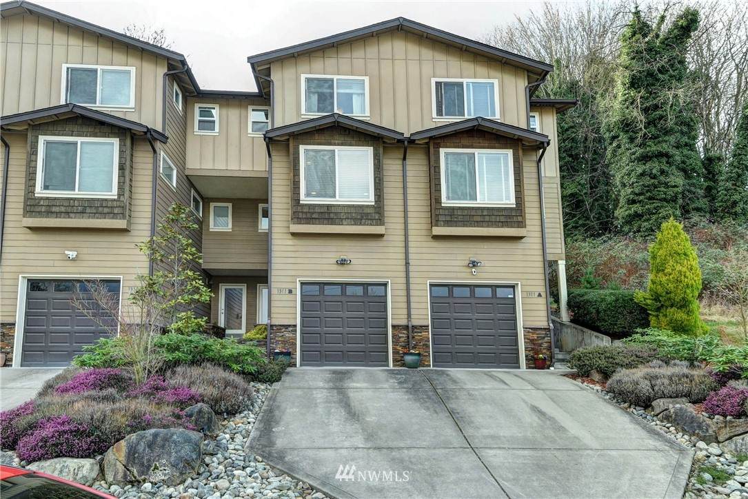 1311 16th Avenue - Photo 1