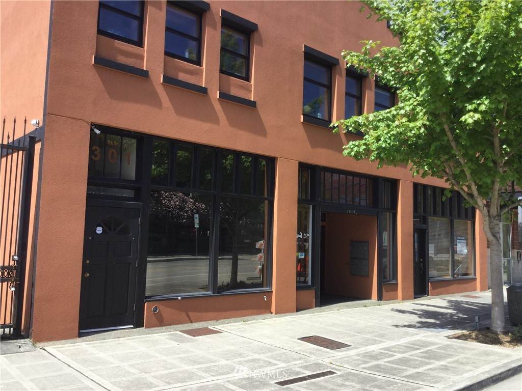 2808 Hoyt Avenue - Photo 1