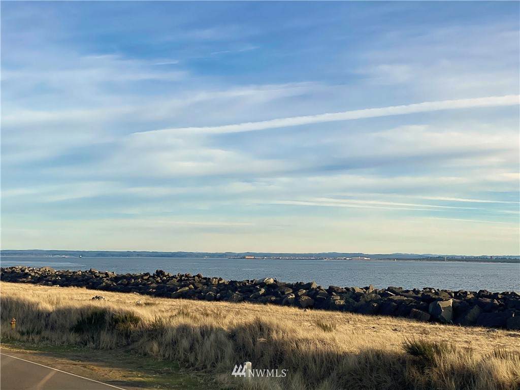 1507 Ocean Shores Boulevard - Photo 1