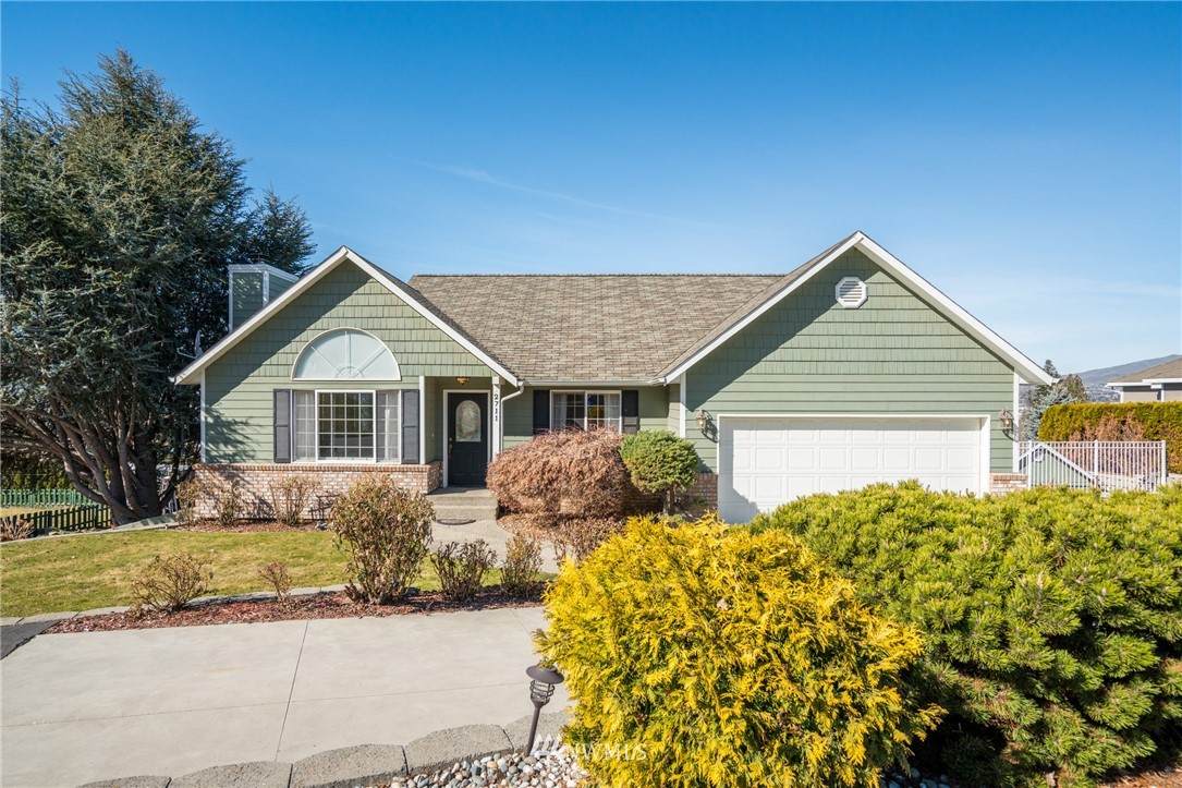 2711 Angel Lane - Photo 1