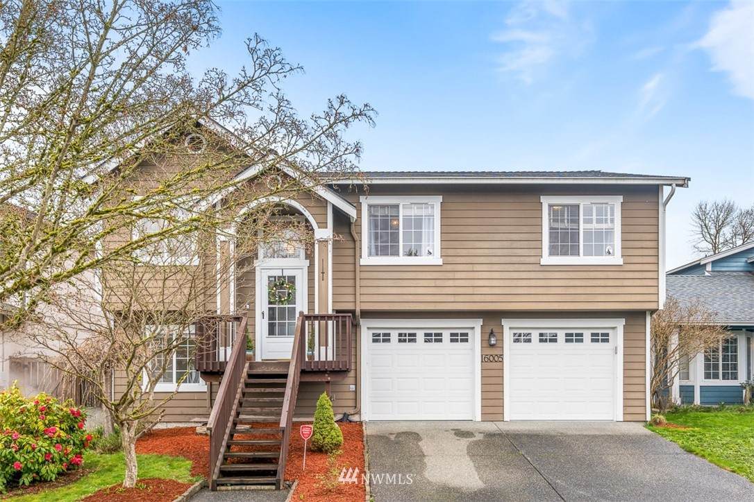 16005 Lakeview Avenue - Photo 1