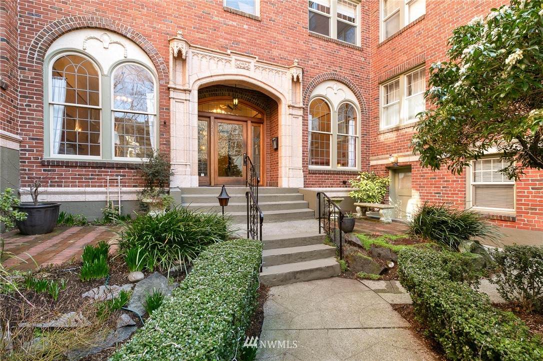 124 Warren Avenue - Photo 1
