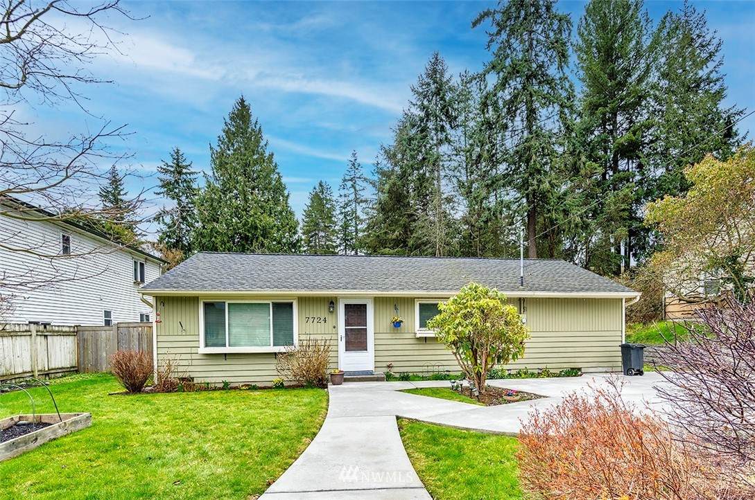 7724 200th Street - Photo 1