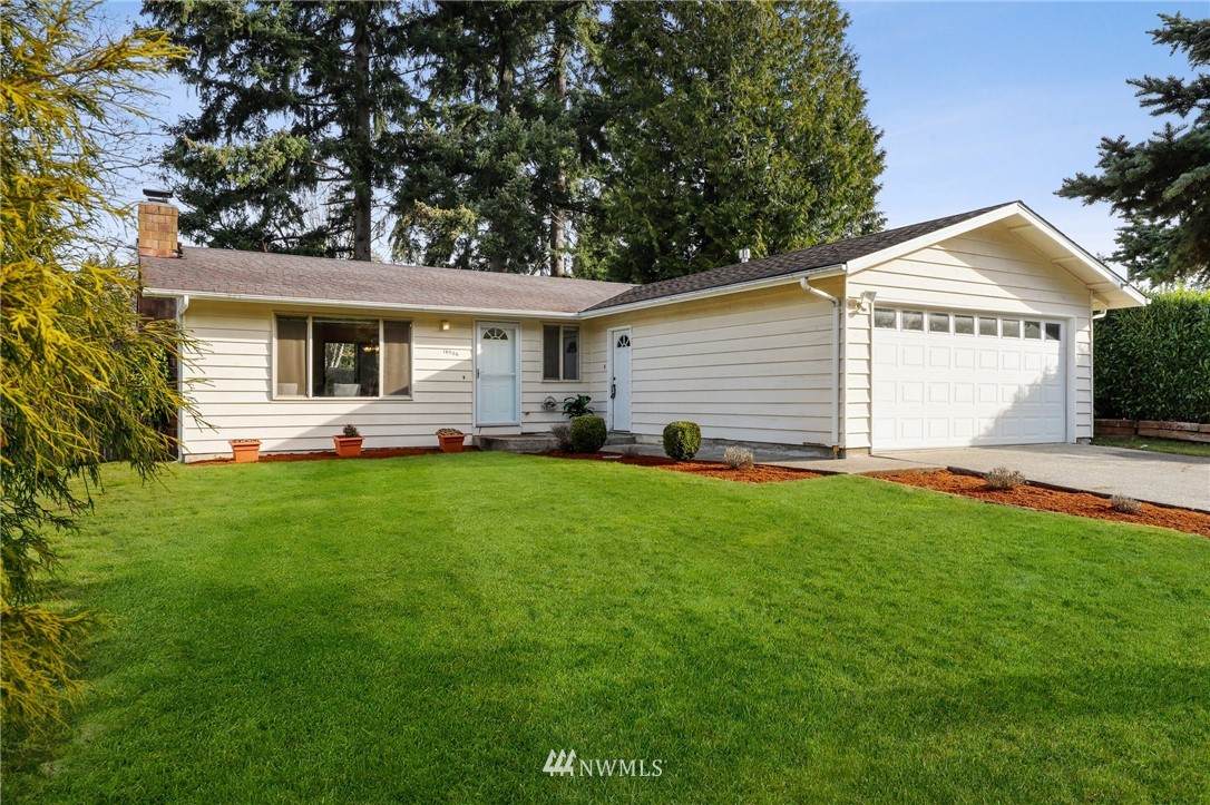 16904 105th Street - Photo 1