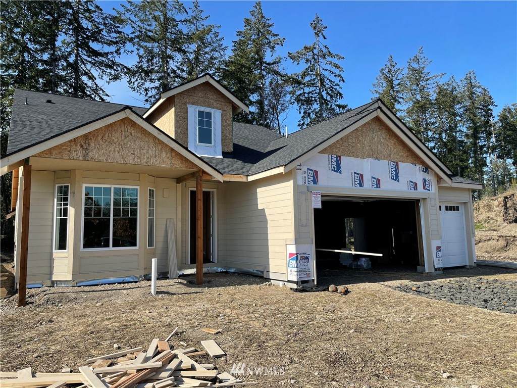 4323 Caddyshack Drive - Photo 1