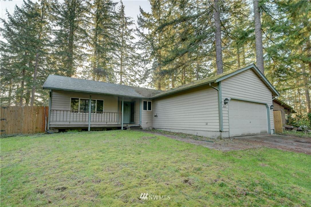 8013 Incline Drive - Photo 1