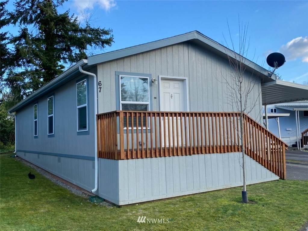 2101 324th Street - Photo 1