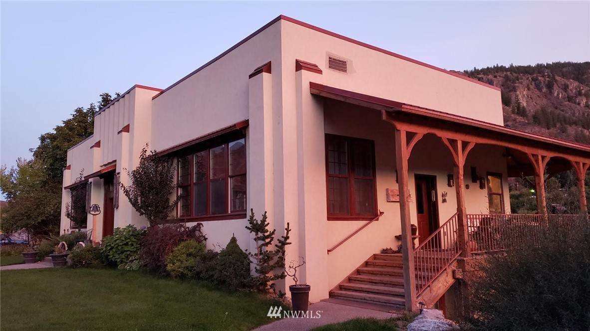 10 Palmer Avenue - Photo 1
