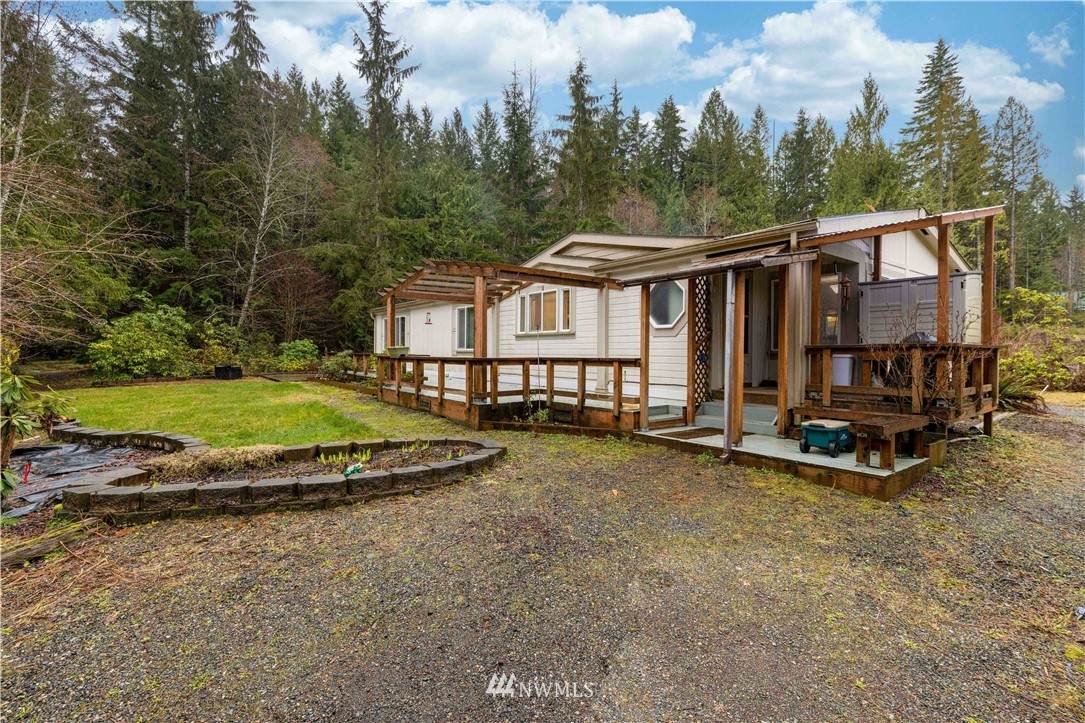 193 Cresthill Way - Photo 1