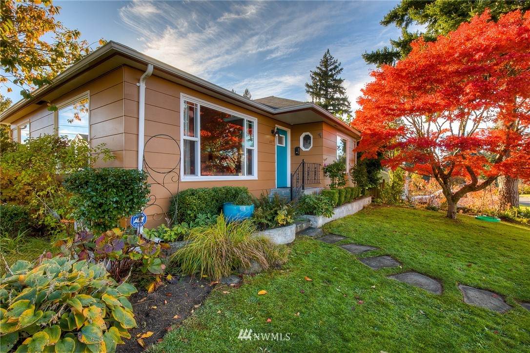 4848 8th Street - Photo 1