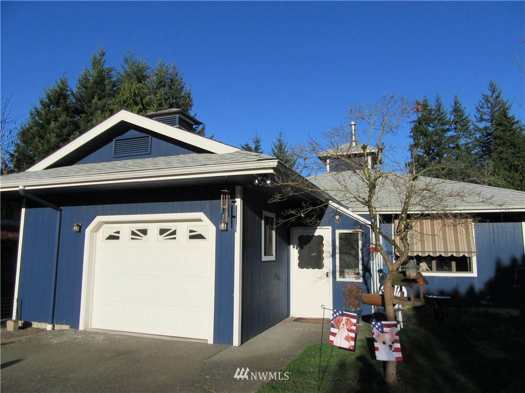 5621 126th Street - Photo 1