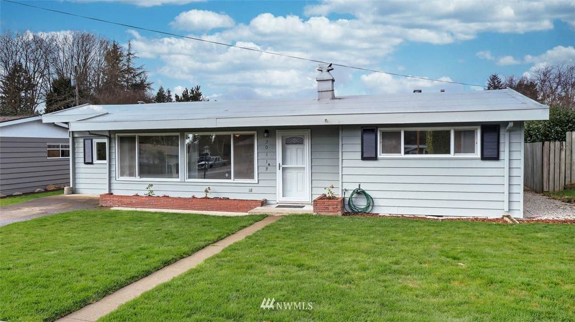 20113 8th Avenue - Photo 1
