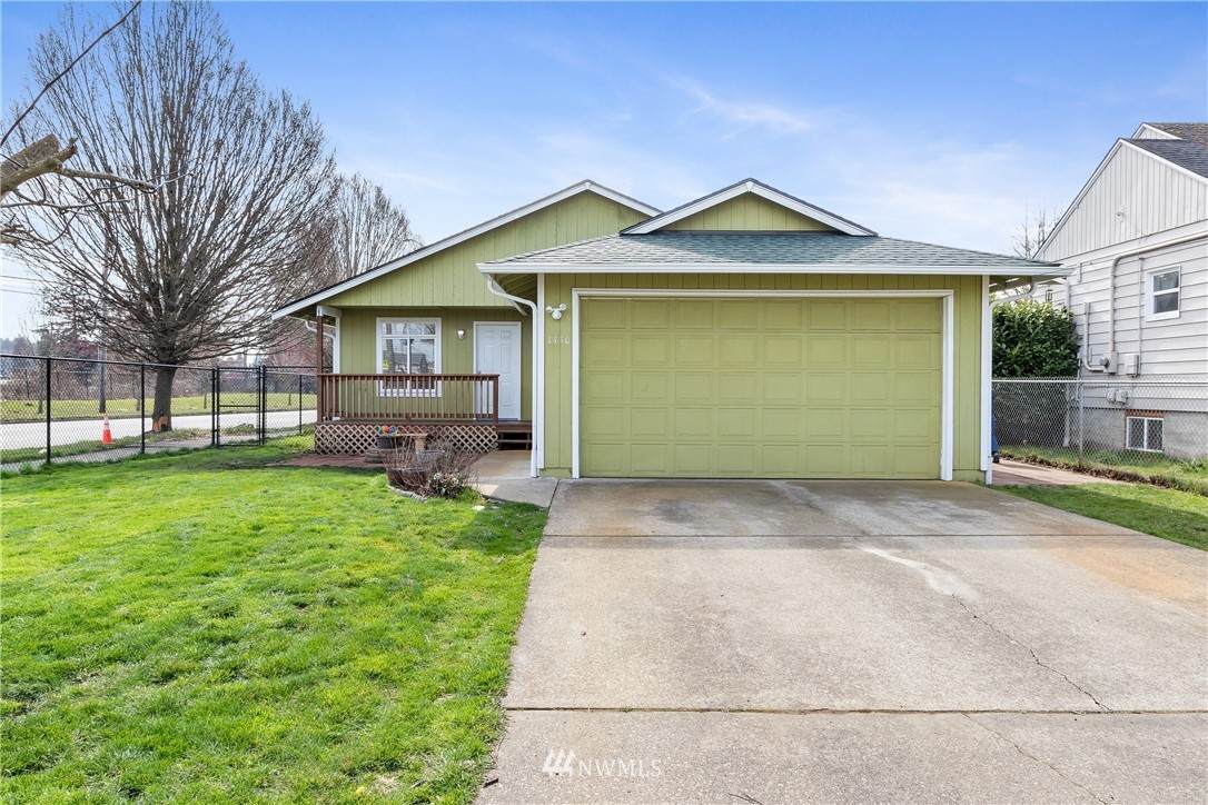 1430 52nd Street - Photo 1