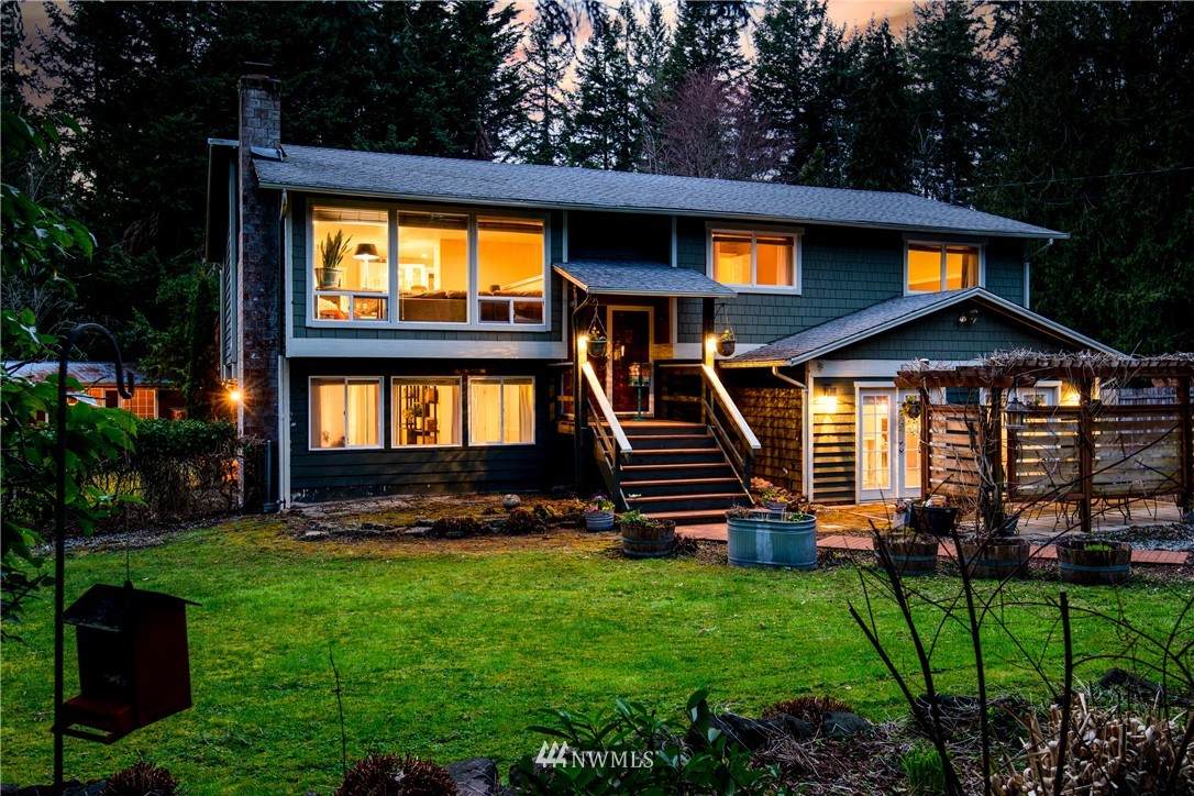 15303 216th Avenue - Photo 1