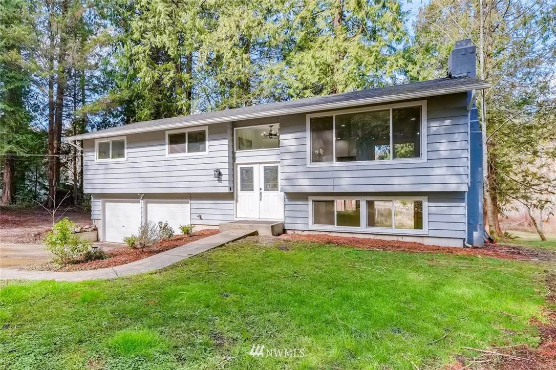 5001 Fern Lane - Photo 1