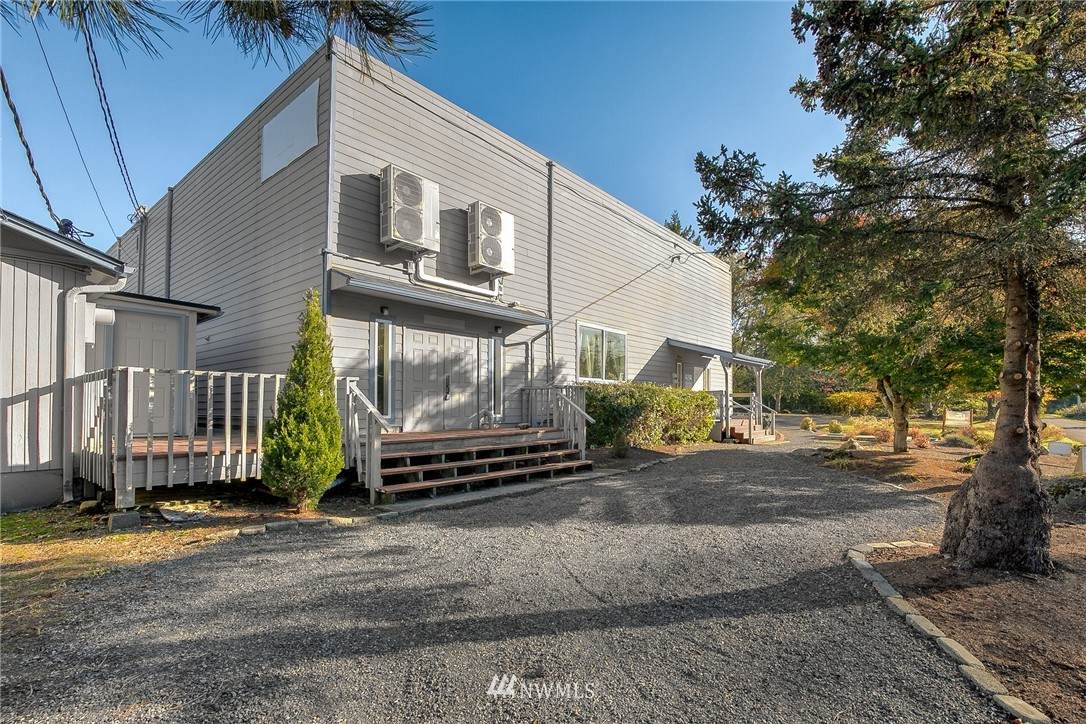 6615 38th Avenue - Photo 1