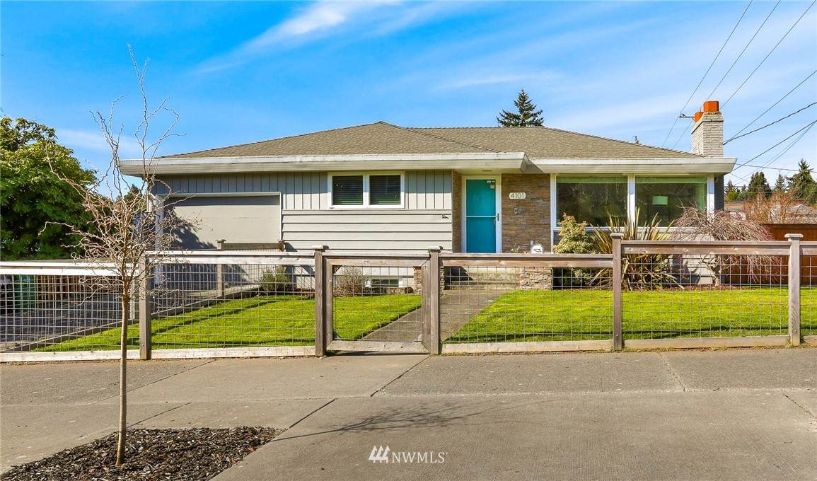 4101 46th Avenue - Photo 1