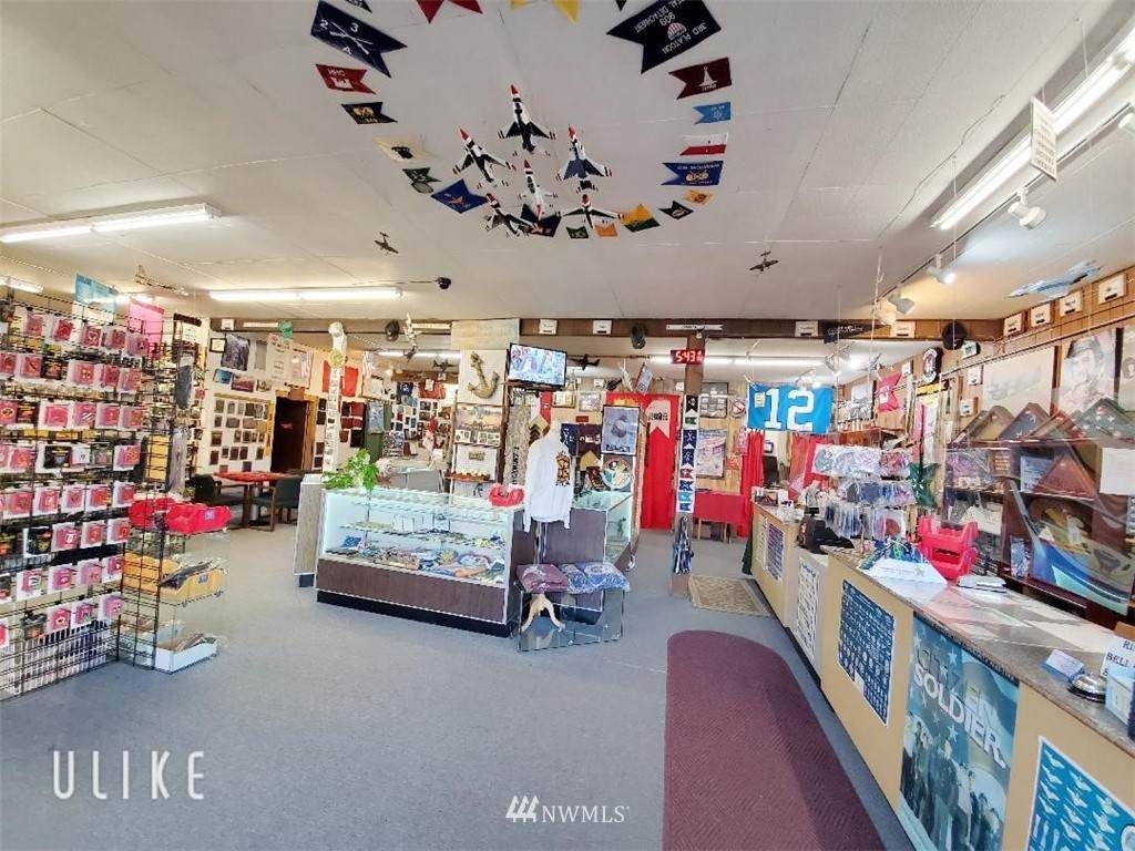 15101 Undisclosed Avenue - Photo 1