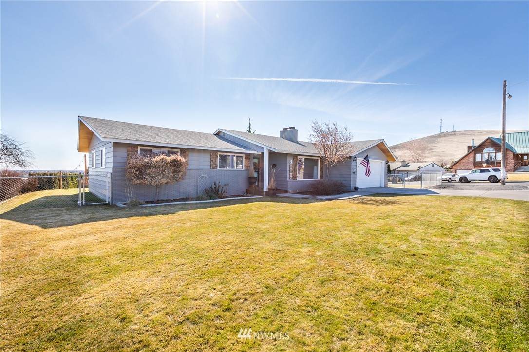 2 Loma Place - Photo 1