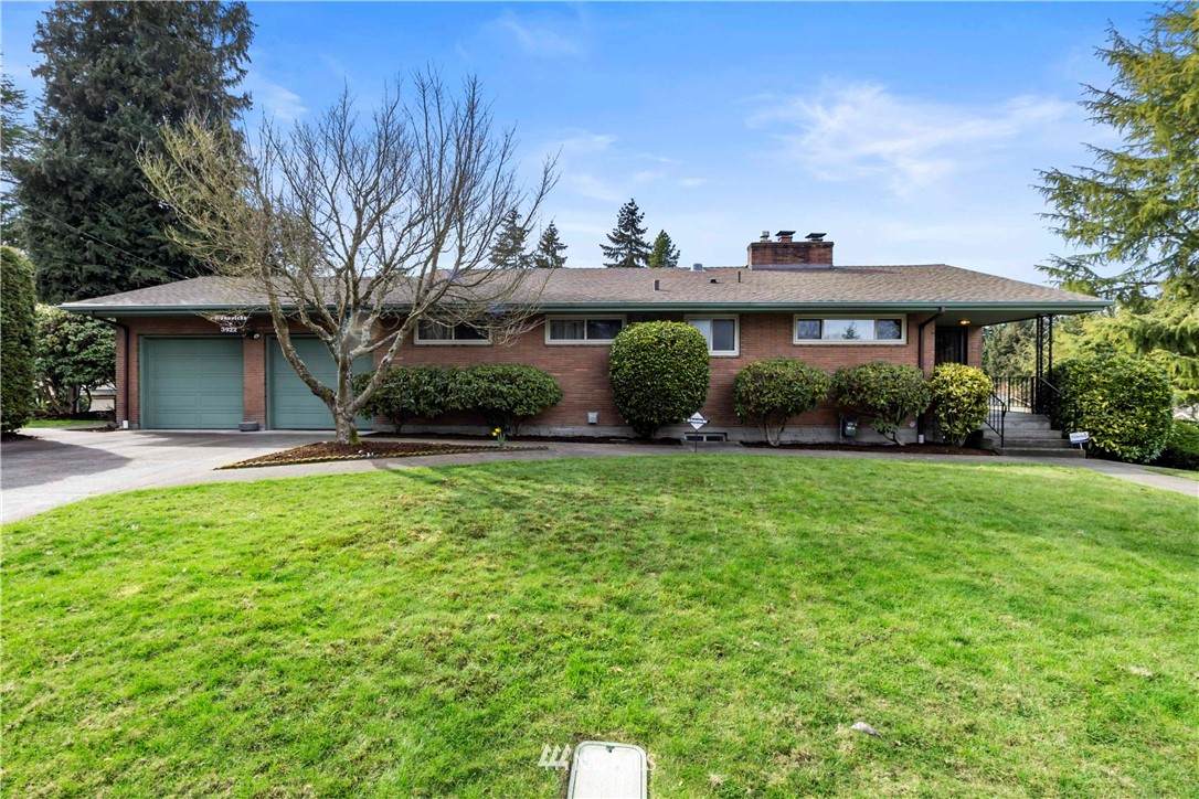 3922 Sunset Drive - Photo 1