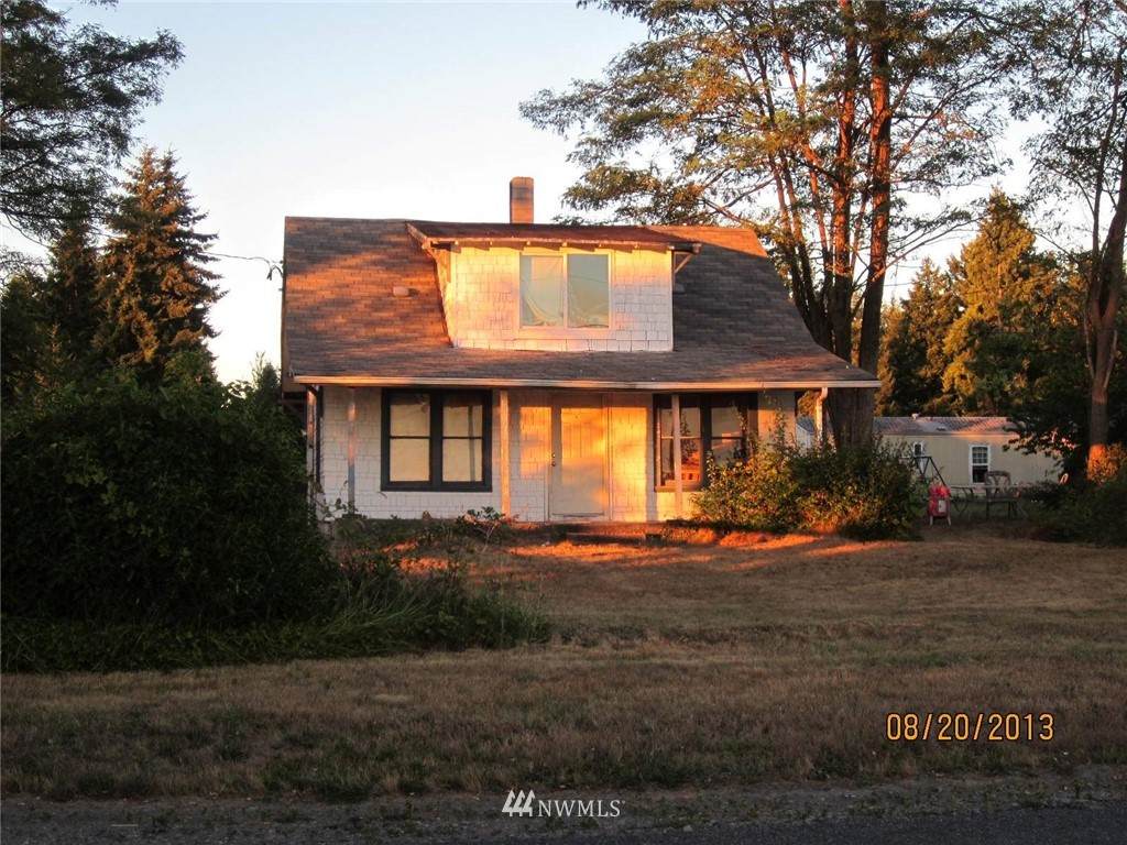 16722 Canal Road - Photo 1