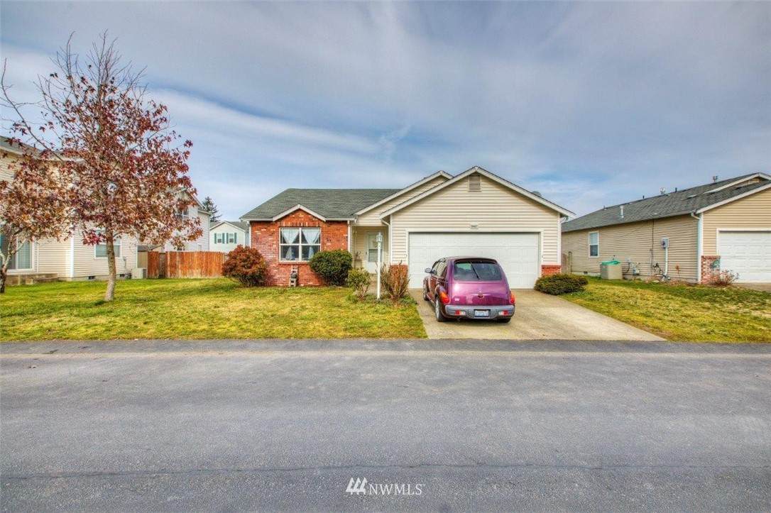 10417 193rd Street Ct - Photo 1