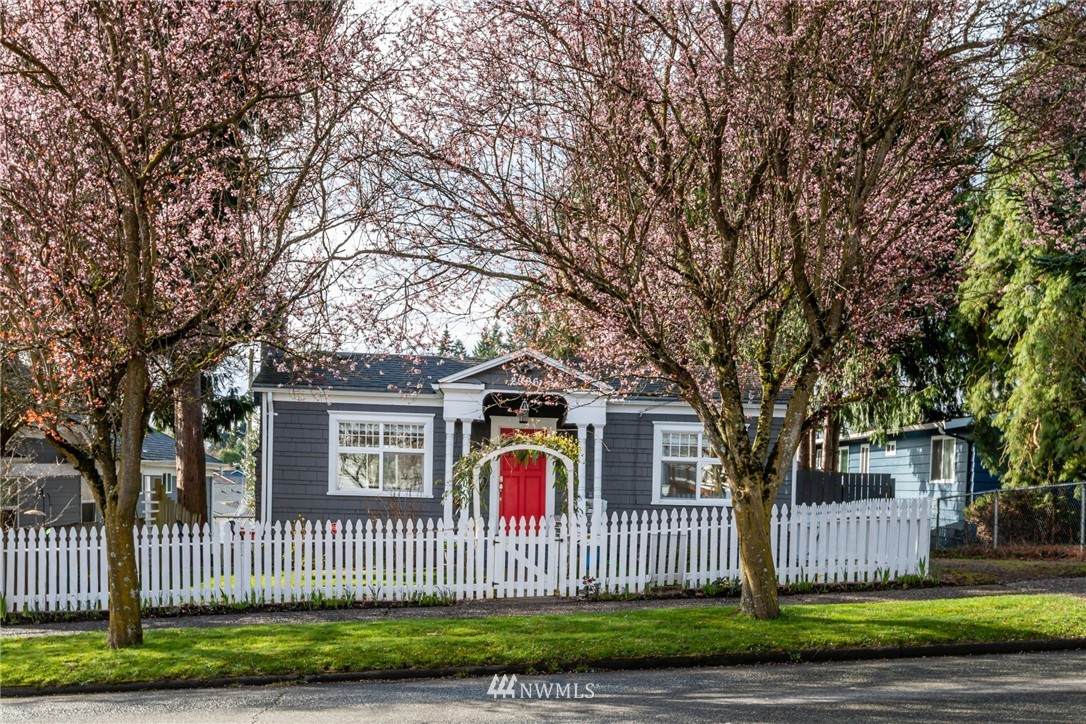 2906 16th Street - Photo 1